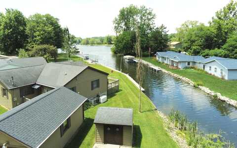 204 Crockett Drive, Quincy, MI 49082