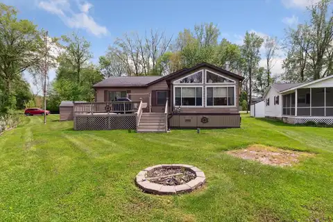 204 Crockett Drive, Quincy, MI 49082