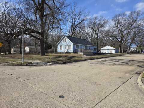 1276 Adams Avenue, Muskegon, MI 49442