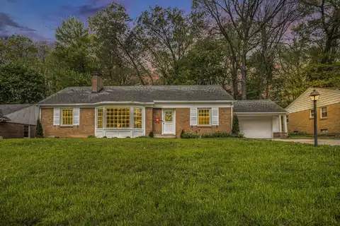1117 Maplegrove Drive NW, Grand Rapids, MI 49504