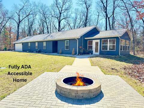8919 Buckhorn Drive, Howard City, MI 49329