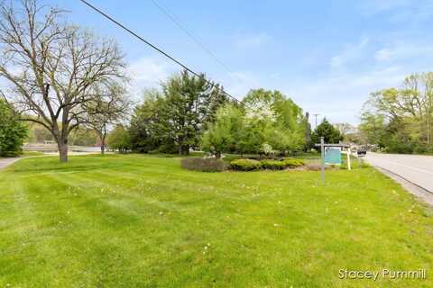 1041 Thornapple River Drive SE, Ada, MI 49301