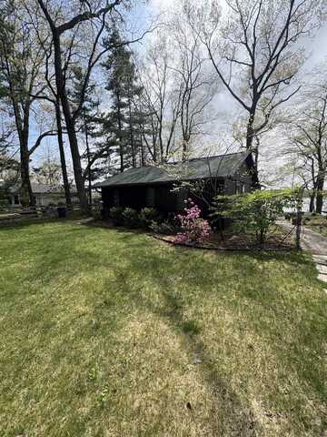 59672 Summit Street, Three Rivers, MI 49093