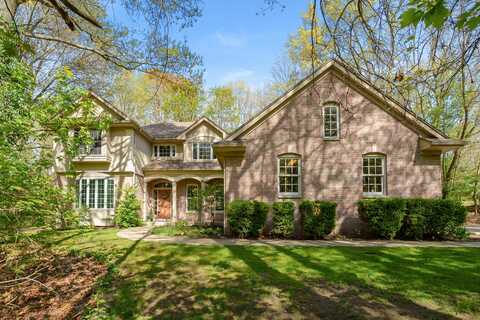 6450 Whitney Woods, Richland, MI 49083