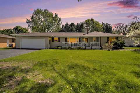 520 West Street, Schoolcraft, MI 49087