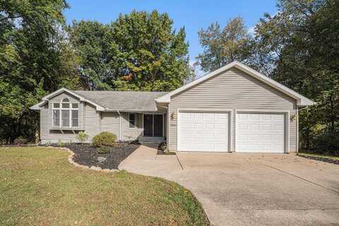 44811 Paw Paw Road, Paw Paw, MI 49079