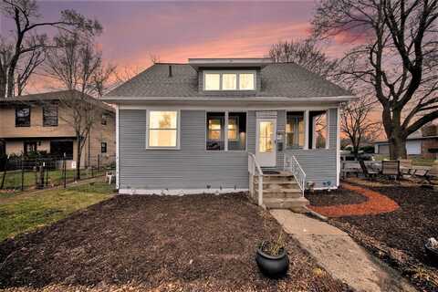 1717 Carl Breeding Way, Jackson, MI 49203