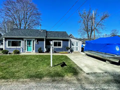 11004 Lookout Street, Pinckney, MI 48169