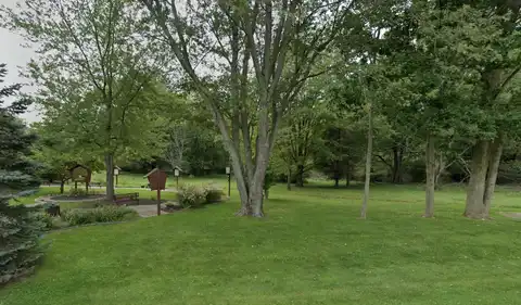 295 Beachwood Way, Douglas, MI 49406