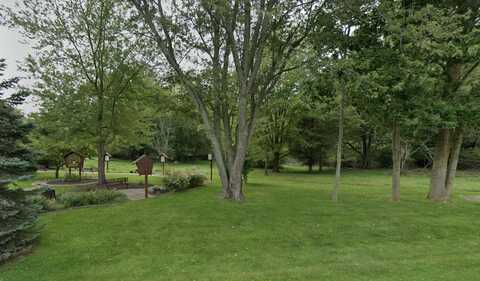 330 Beachwood Way, Douglas, MI 49406