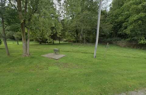 142 St Peters Drive, Douglas, MI 49406
