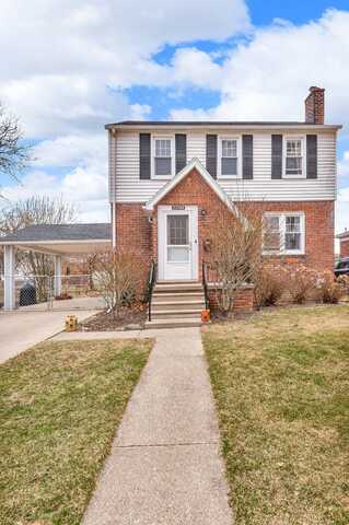 22706 Mylls Street, Saint Clair Shores, MI 48081