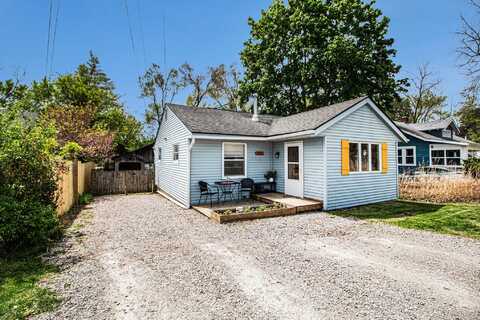 3840 Delhi Court, Ann Arbor, MI 48103