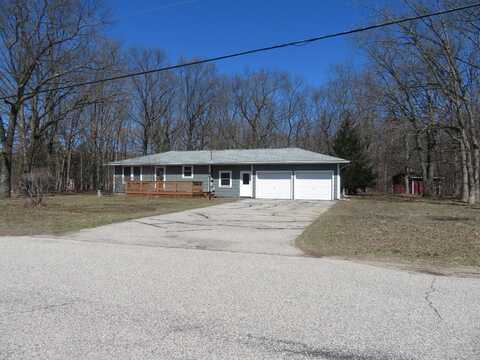 606 Wall Street, Eastlake, MI 49626