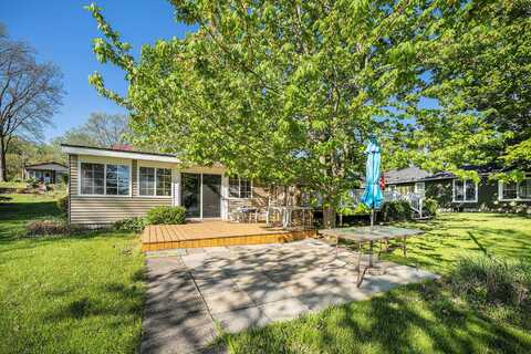 3309 Dumont Lake Drive, Allegan, MI 49010