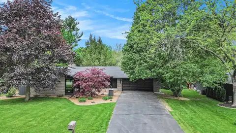 4377 Baywood Drive SE, Grand Rapids, MI 49546