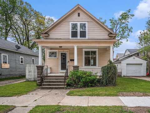 87 Monroe Avenue, Muskegon, MI 49440