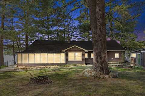 8611 Lakeview Boulevard, Rodney, MI 49342