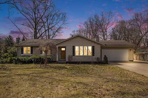 59650 White Wood Drive, Mattawan, MI 49071
