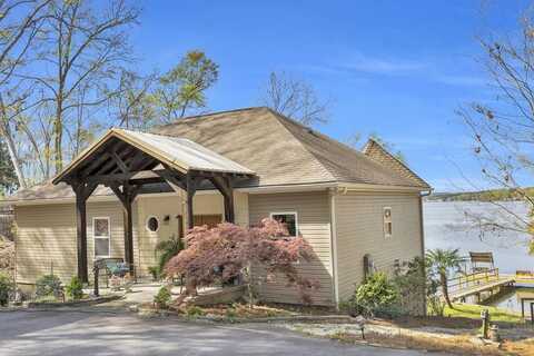 103 Whatley Dr., Greenwood, SC 29649