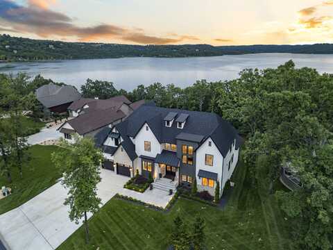 273 Secret Lane, Branson West, MO 65737