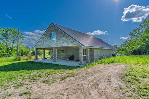 10481 N Farm Road 149, Pleasant Hope, MO 65725