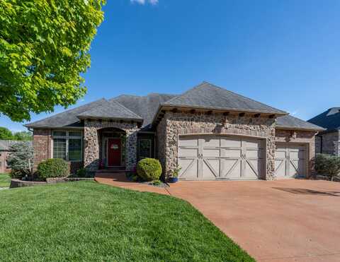 2414 E Academy, Ozark, MO 65721
