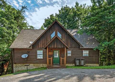 2208 Hawks Point Way, Sevierville, TN 37862