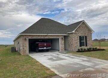 4487 Lakes Edge Drive, Lake Charles, LA 70607