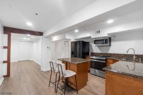 undefined, Union City, NJ 07087