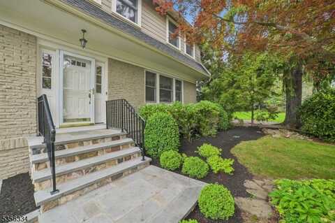 29 Glenside Rd, South Orange, NJ 07079