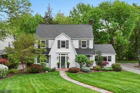 186 Mayhew Dr, South Orange, NJ 07079
