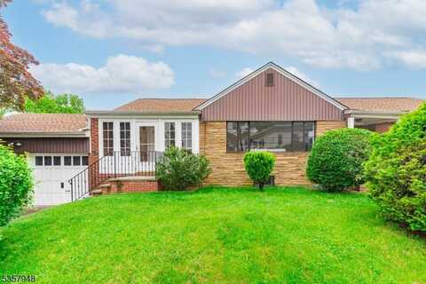 310 Ogden St, Orange, NJ 07050