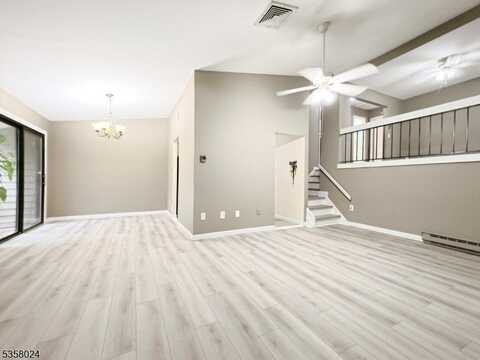 128 Overlook Dr, Union, NJ 08809