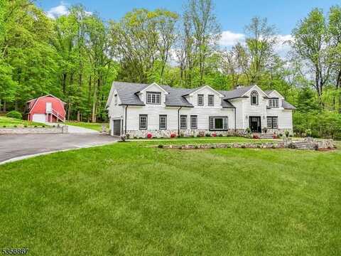432 Fox Chase Rd, Chester, NJ 07930
