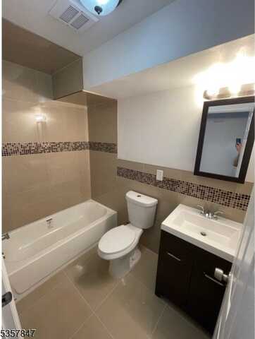 152 Sherman Ave, Newark, NJ 07114