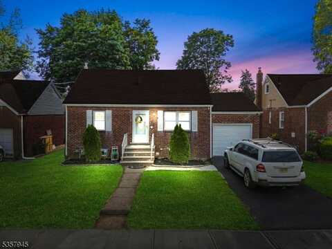 15 Carrelton Dr Cv, Paterson, NJ 07522