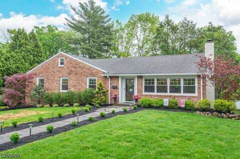 18 Winding Way, Madison, NJ 07940