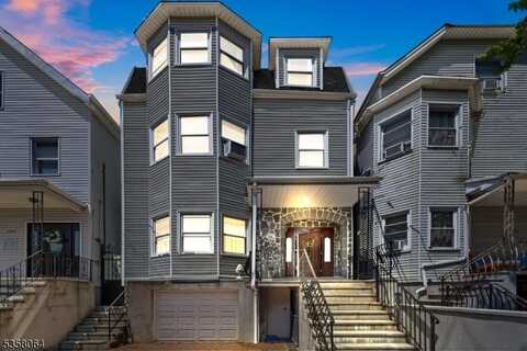 300 N 7Th St, Newark, NJ 07107