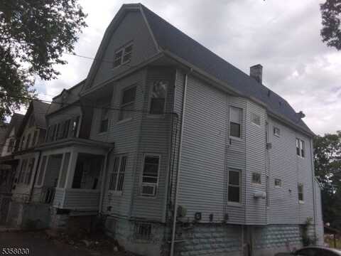 145 Sylvan Ave, Newark, NJ 07104
