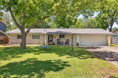 709 Donnaberry Ct, Lindale, TX 75771