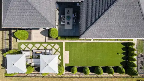 940 La Vista Drive, Tyler, TX 75703