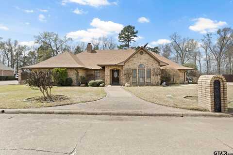 205 Turnberry Circle, Mount Pleasant, TX 75455