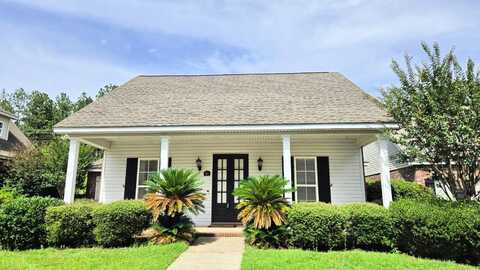 41 Bridgefield Ct., Hattiesburg, MS 39402
