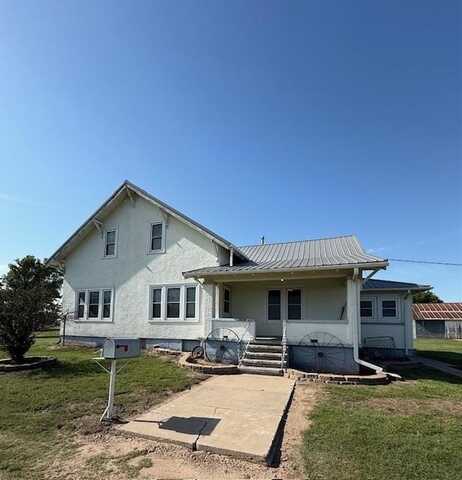 1638 K Rd, Larned, KS 67550
