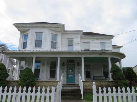 750 Mason Street, Milton, WV 25541