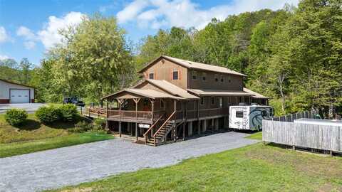 26 Fred Smith Road, Tuckasegee, NC 28783