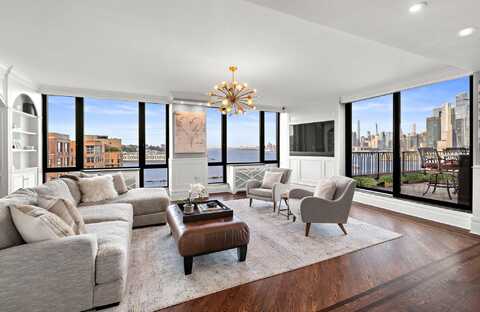 2 CONSTITUTION CT, Hoboken, NJ 07030