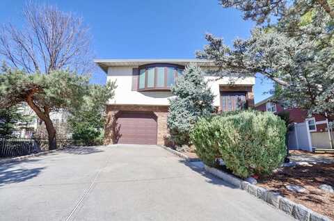 310 HAGAN PL, Secaucus, NJ 07094
