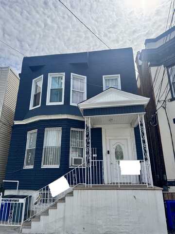 307 59TH ST, West New York, NJ 07093